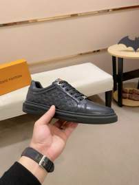 Picture of Louis Vuitton Shoes _SKULVsz38-44hnh120215039